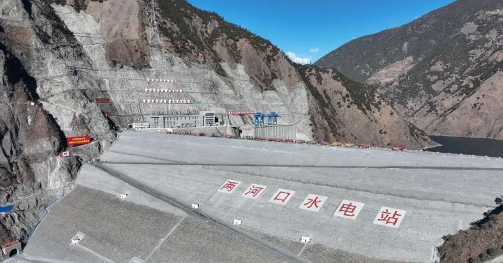 陣列式位移計在兩河口水電站施工期沉降監測中的應用